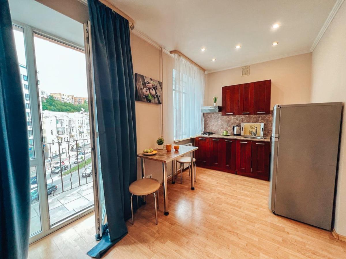 Apartment On Baseina Street 基輔 外观 照片