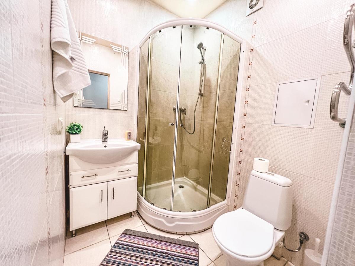 Apartment On Baseina Street 基輔 外观 照片